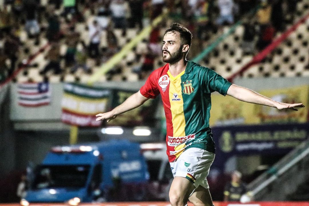 Artilheiro se destaca na Série B 2022 e Cruzeiro precisa ficar de olho no jogador