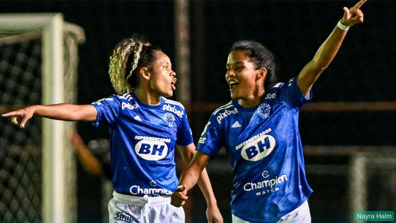 Atacante do Cruzeiro feminino não conteve a emoção e chorou na entrevista