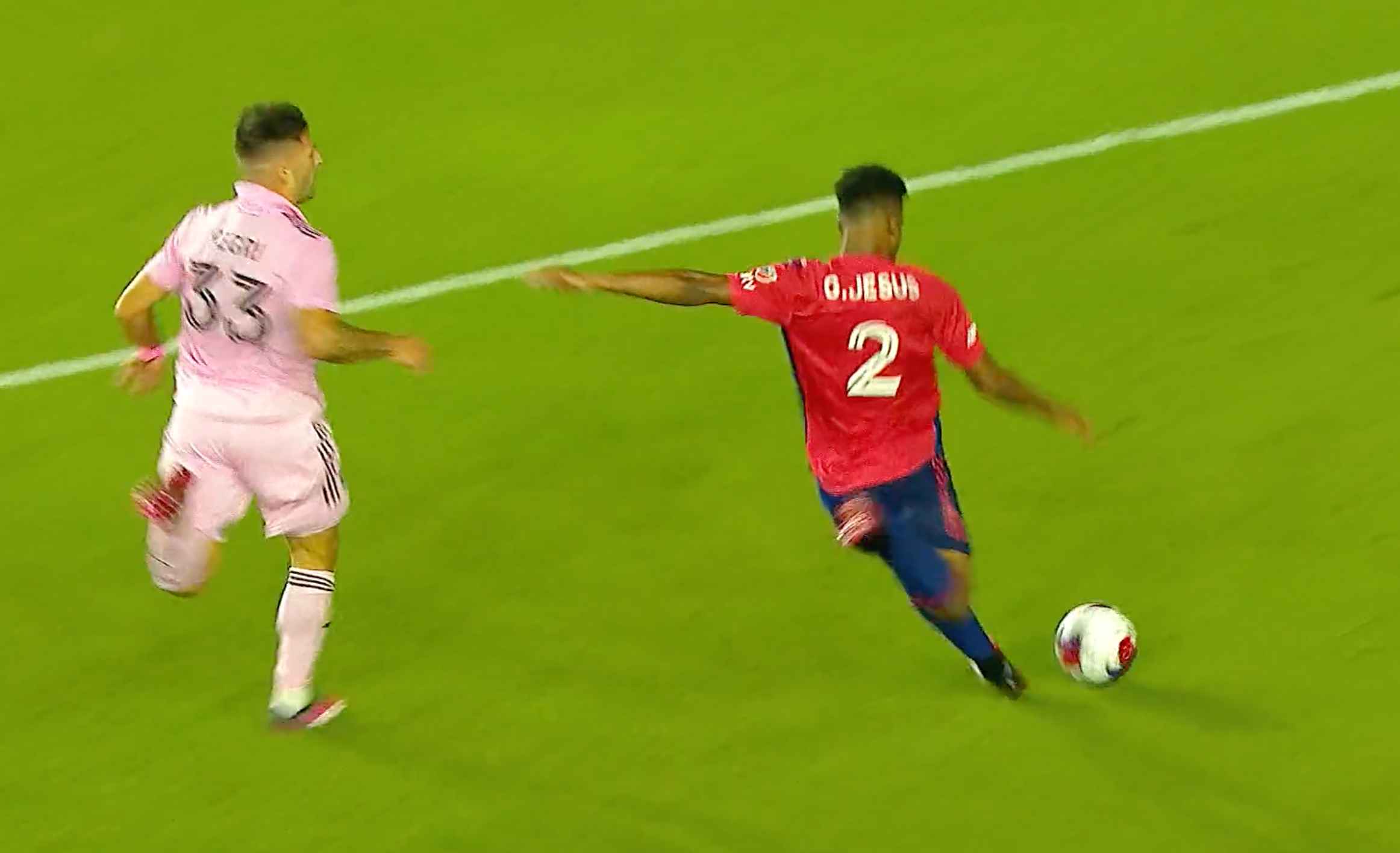 Em época de páscoa, Jesus toma conta do campo e ex-Cruzeiro faz lance incrível na MLS