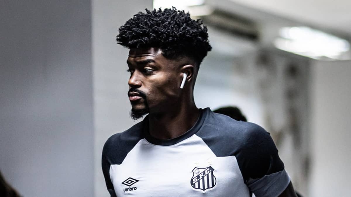 Jogadores envolvidos em esquema de apostas podem ser banidos do futebol?