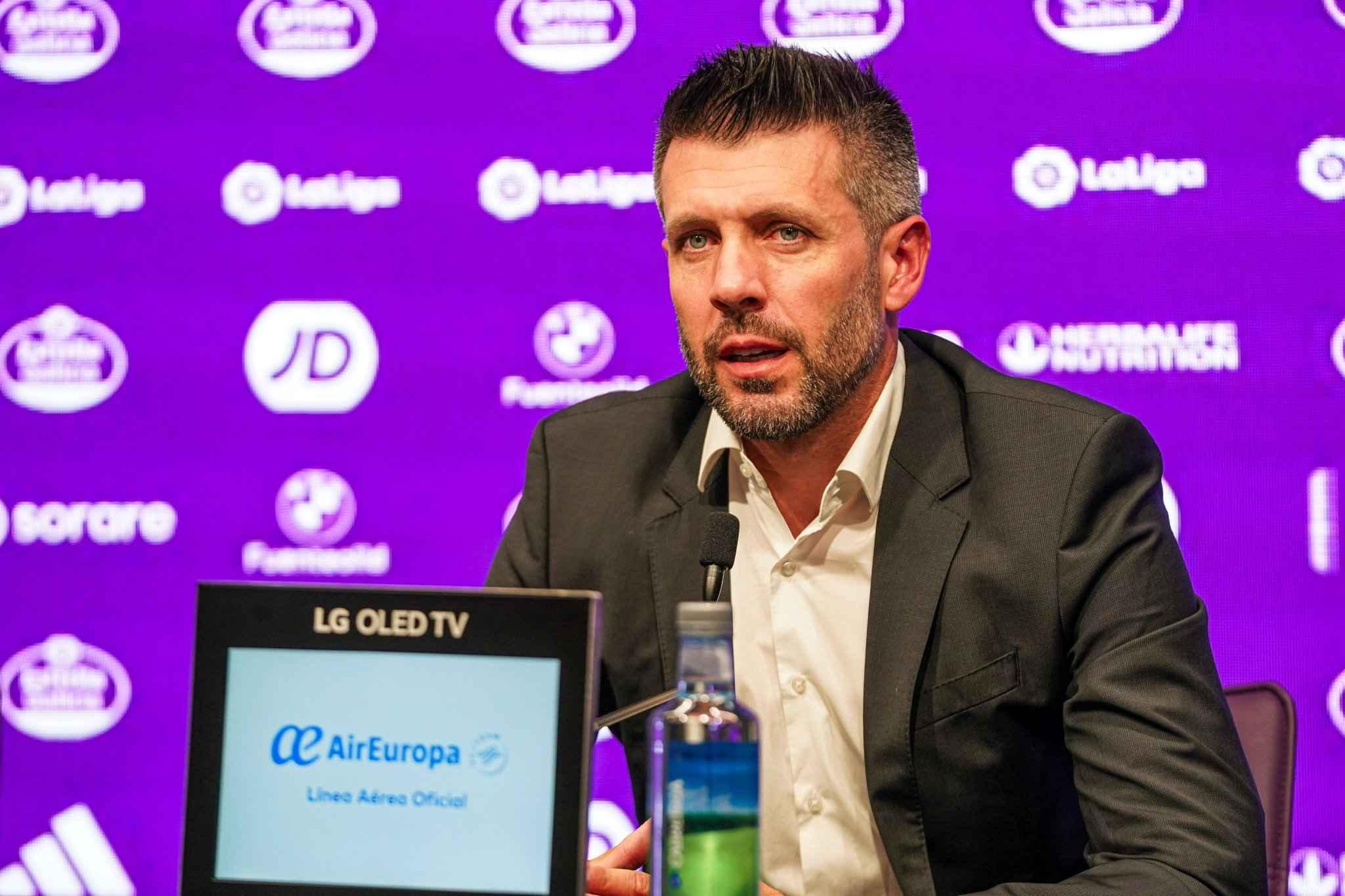 pezzolano-ex-cruzeiro-rebaixado-valladolid