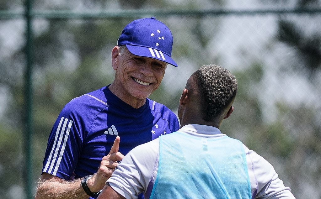 Paulo Autuori e Paulo Vitor. Foto: Gustavo Aleixo/Cruzeiro.