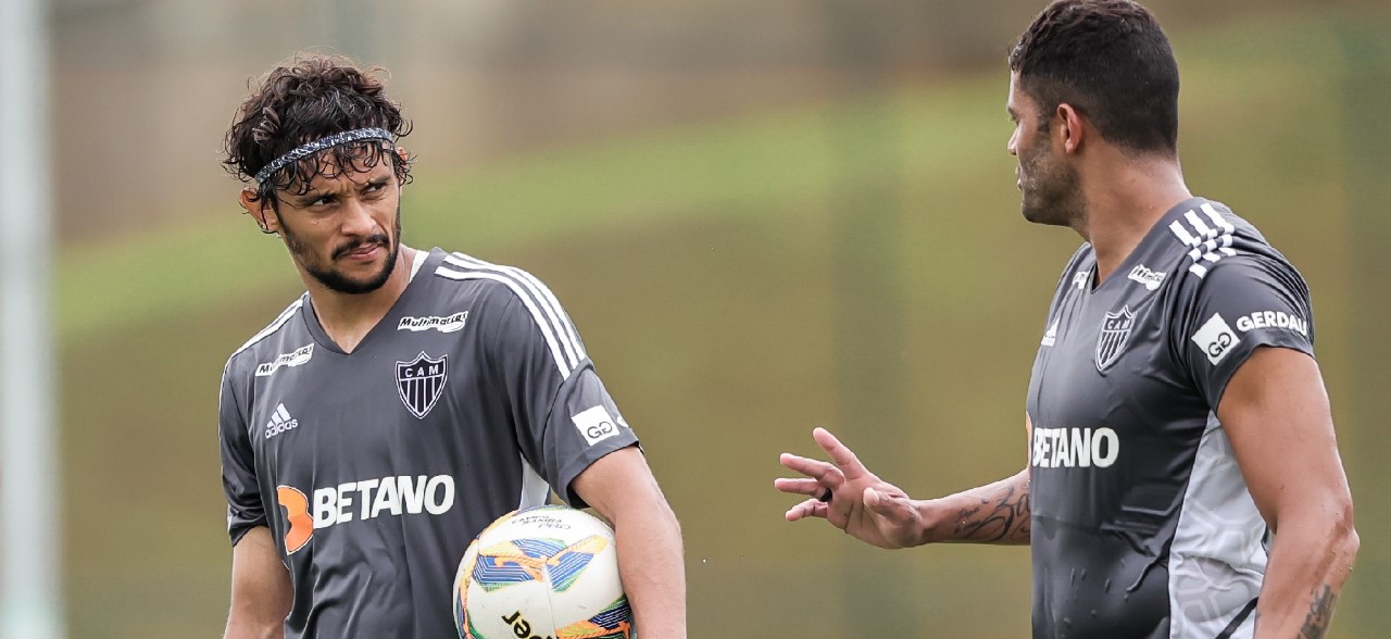 Scarpa e Hulk. Foto: Atlético/Reprodução.