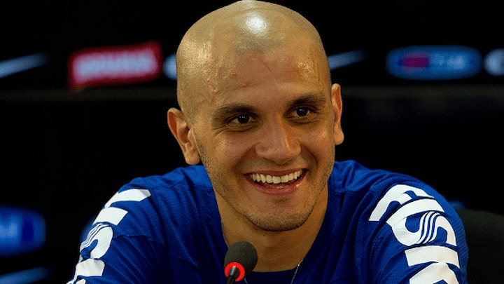 Fábio Santos