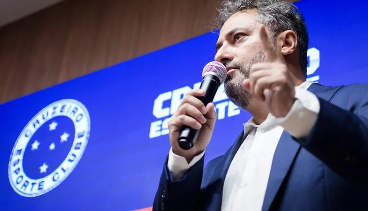 Alexandre Mattos não se calou sobre a arbitragem e ainda alfinetou Textor
