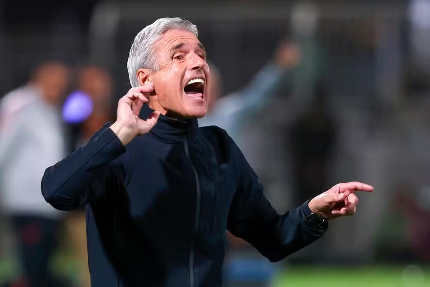 Fez o Botafogo alcançar outro patamar e agora é indicado para treinar o Cruzeiro