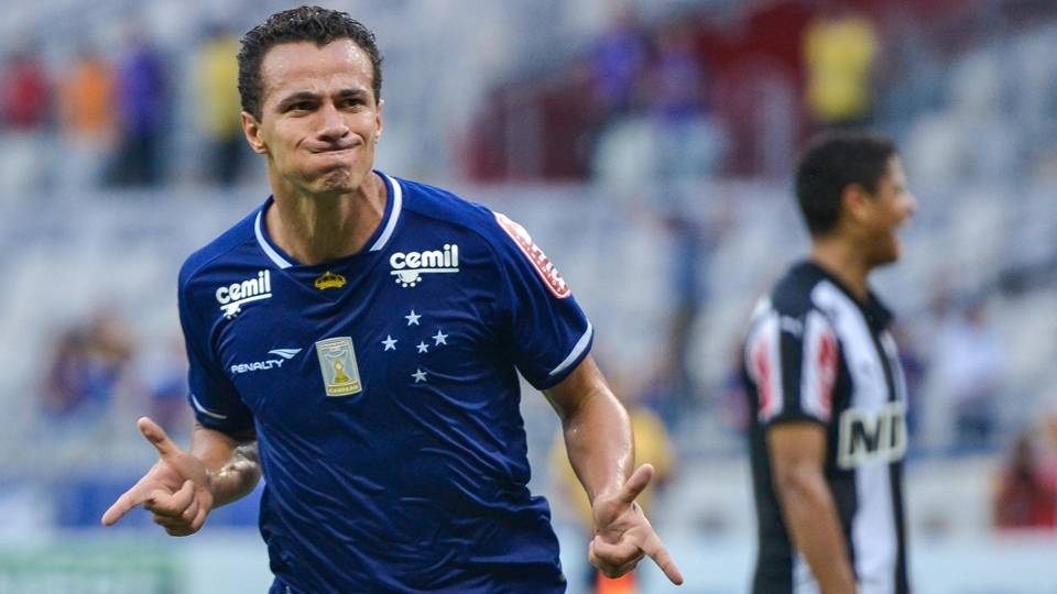 Leandro Damião pode ser repatriado e voltar à Série A