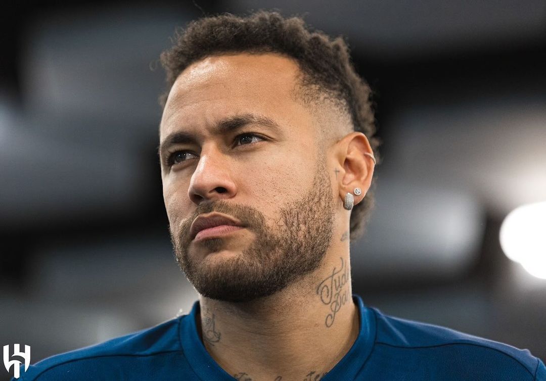 Poucos brasileiros possuem fortuna tão grande quanto a de Neymar Jr