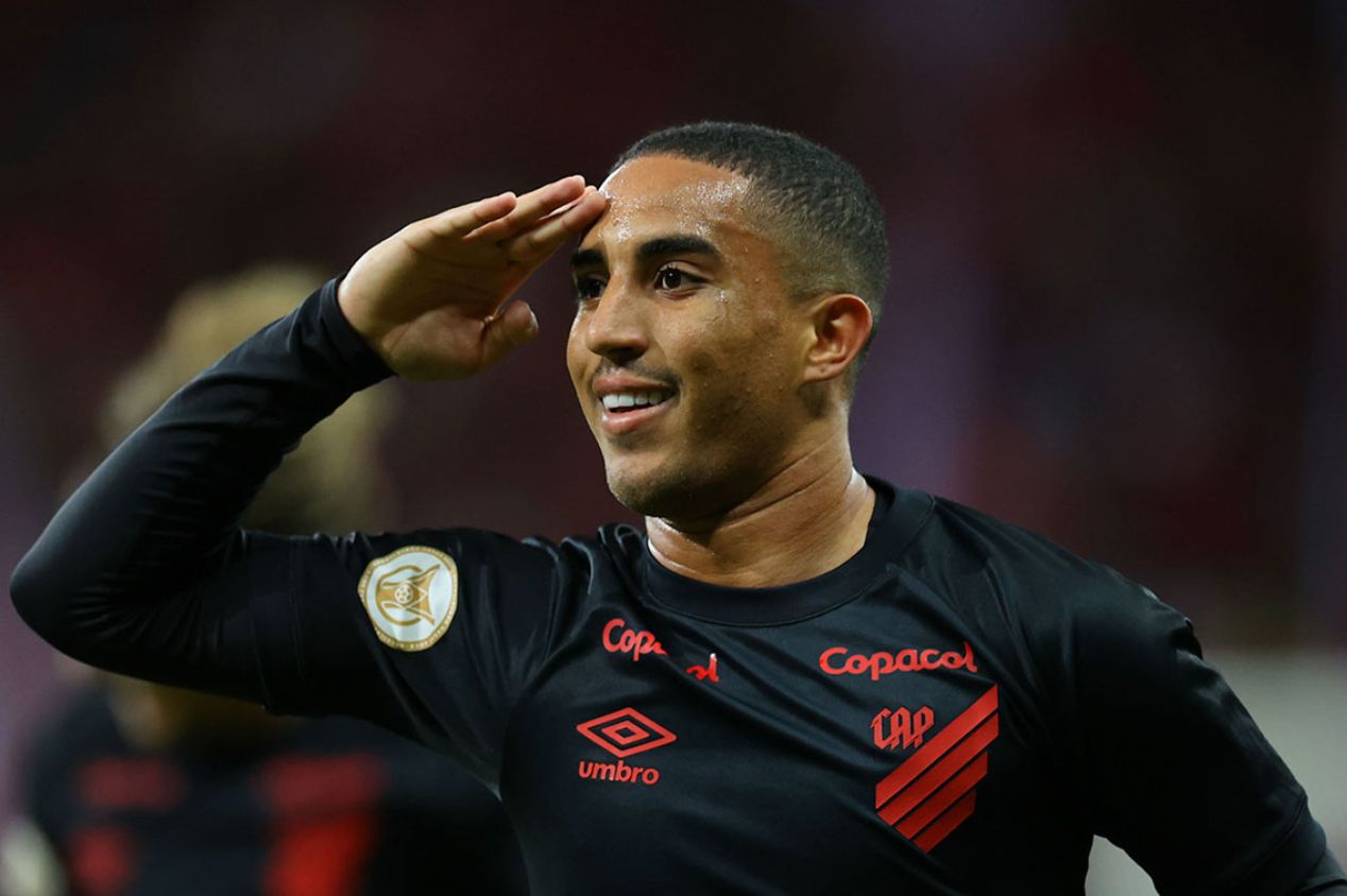 Por R$ 42,5 milhões, volante Christian será do Cruzeiro em definitivo
