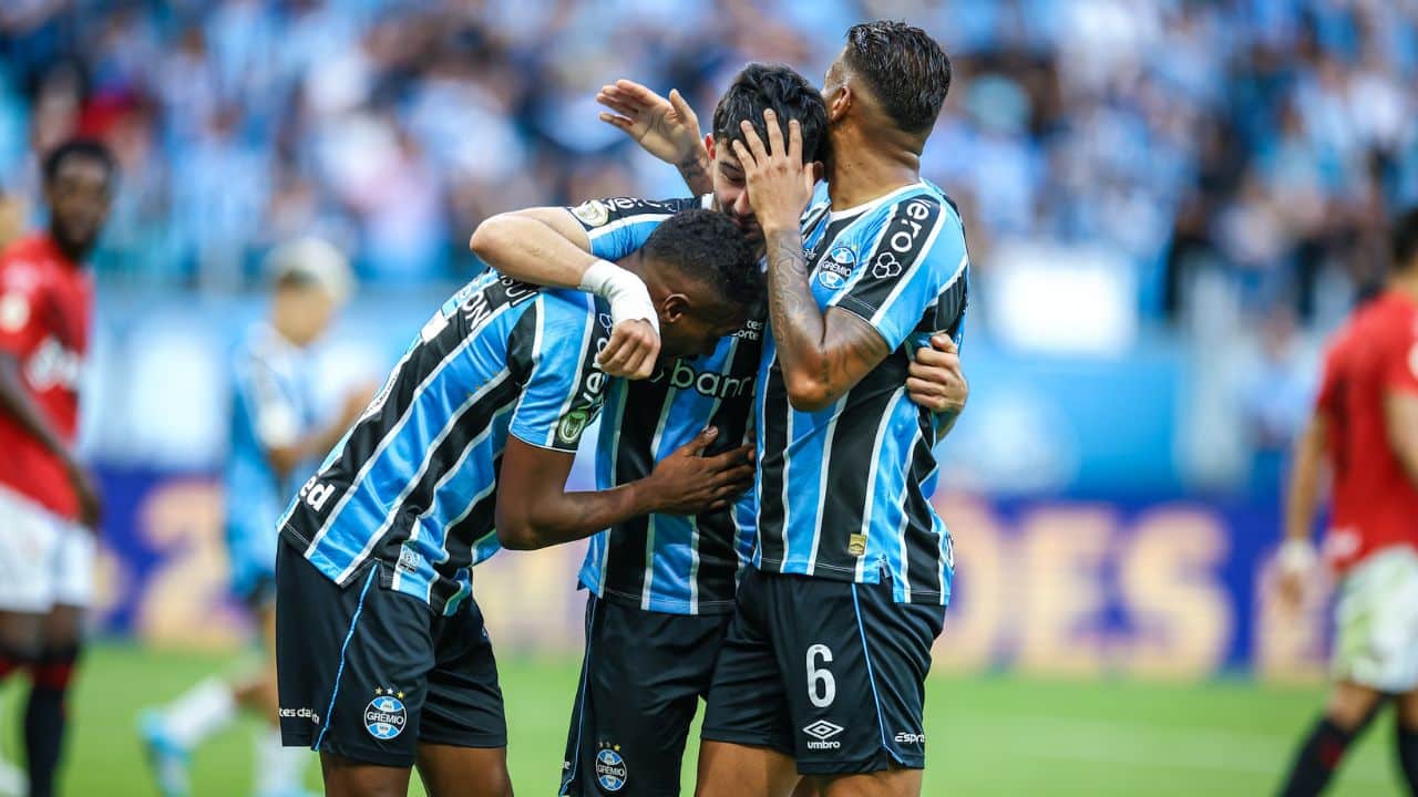 Cruzeiro recebe informação privilegiada logo antes de enfrentar o Grêmio