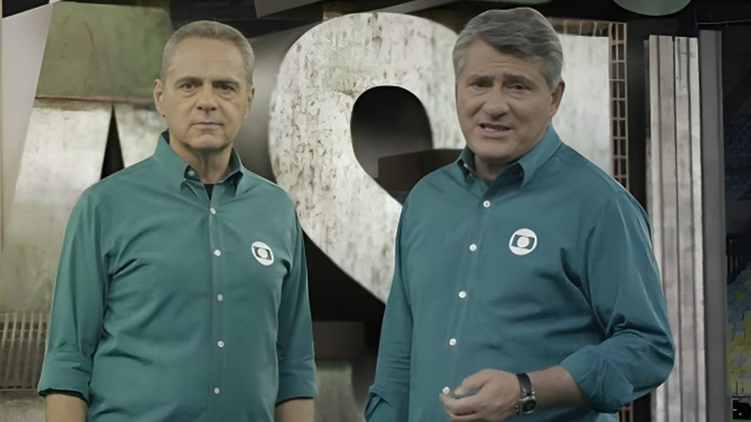 Globo escolheu dispensar Cleber Machado que recebia R$ 250 mil e ficar com Luis Roberto que ganha bem mais
