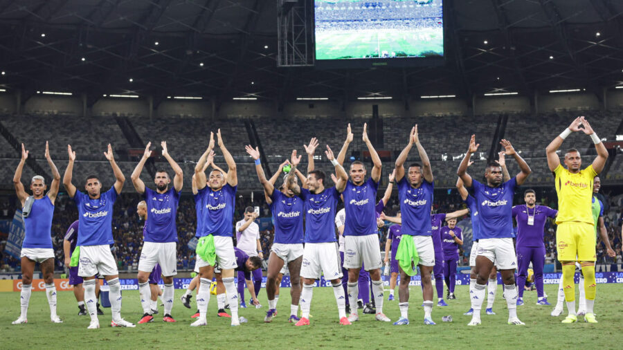 Cruzeiro venceu o Bahia no Mineirão e evitou vergonha na Série A