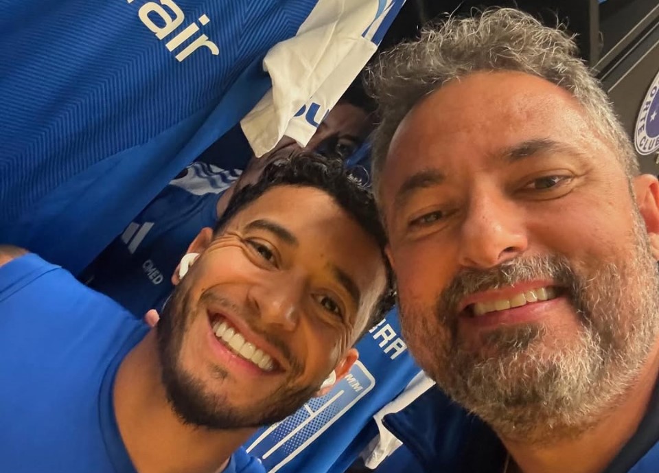 Alexandre Mattos mal deixou o Cruzeiro e agora lateral pode ir embora