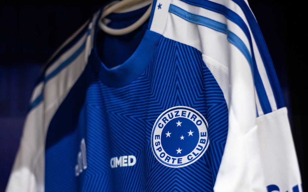 Cruzeiro confirma recorde de venda com xodó da torcida