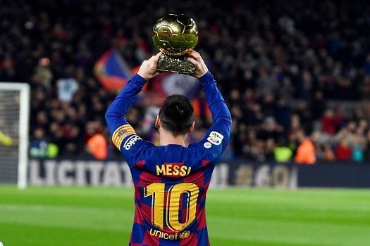 Barcelona prevê fim da crise financeira com retorno de xodó