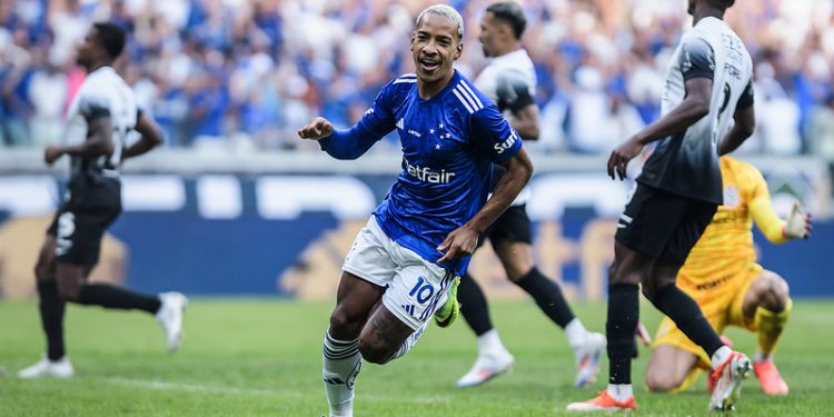 Torcida faz a diferença e Corinthians desbanca Cruzeiro com R$ 200 milhões