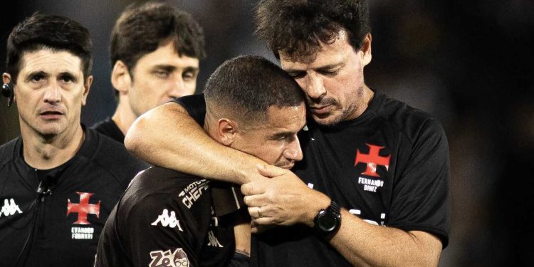 Diniz só foi avisado: Coutinho pediu para deixar o futebol