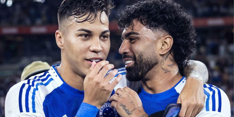 Gabigol se une ao mesmo time de Neymar e leva Kaio Jorge junto