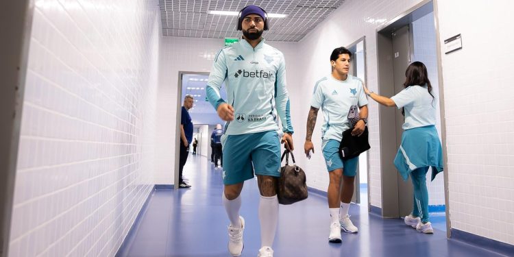 Gabigol assume as rédeas na carreira, se despede e deixa o Cruzeiro mais cedo