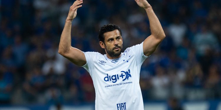Deixou saudades e tristezas no Cruzeiro e agora ganha primeiro título como treinador