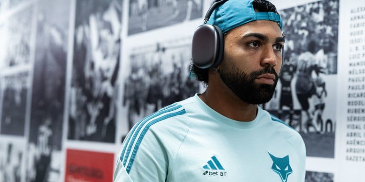 Com chegada de Tite ao Cruzeiro, Gabigol tem caminho livre pro Santos