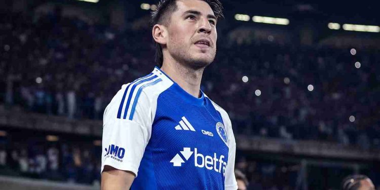 Villalba rompe o ligamento e não joga mais em 2025