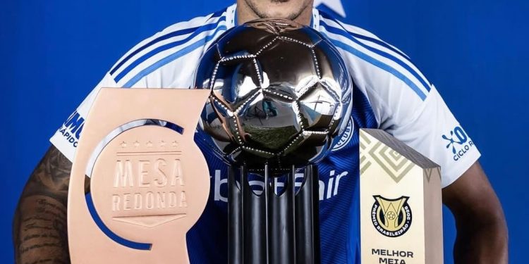 Novo salário de Matheus Pereira após renovar com o Cruzeiro nos deixou sem palavras
