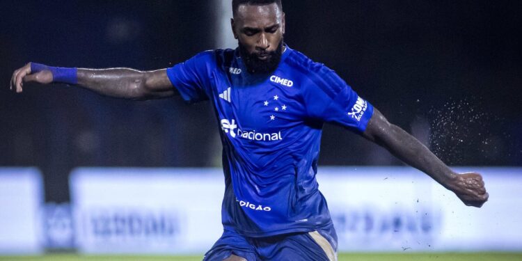 Salário de Gerson no Cruzeiro faz o de Paquetá no Flamengo parecer piada