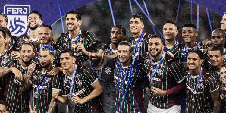 Enquanto Gerson recebe R$ 2 milhões por mês, Fluminense oferece ainda mais para contratar atacante