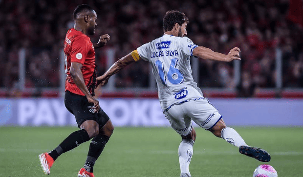 Cruzeiro segue entre favoritos de apostas na Série A, segundo bet