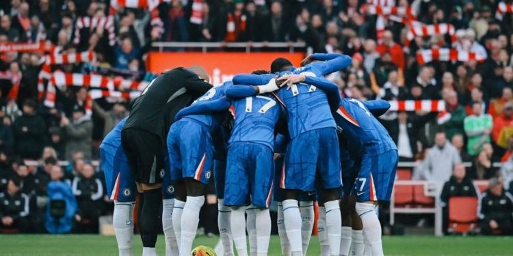 Jogador dispensado pelo Cruzeiro vira alvo do Chelsea na Inglaterra