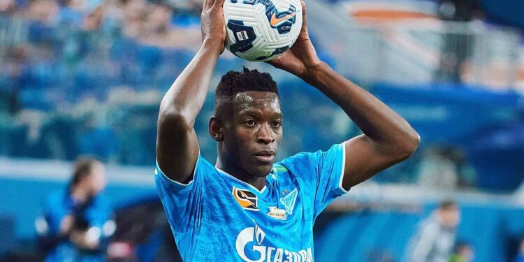 R$ 235 milhões e Cruzeiro entra na briga por Luiz Henrique