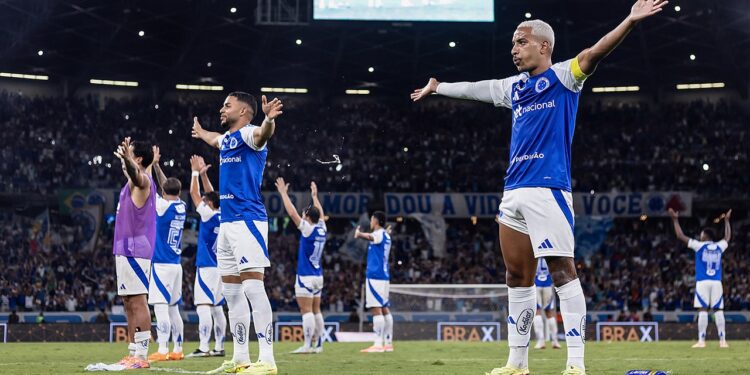 Cruzeiro contratou meia que divide topo com Bruno Fernandes e Michael Olise