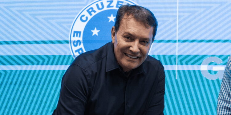 Pedrinho quebra a banca e Cruzeiro tenta chapéu no Palmeiras por Barboza