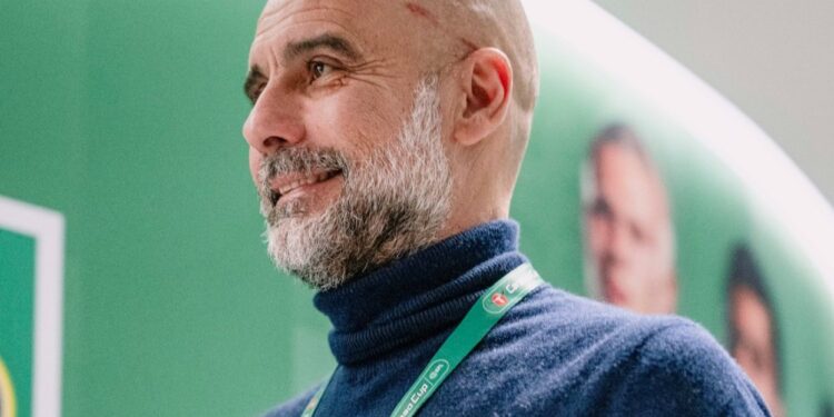 Pep Guardiola pede joia do Cruzeiro no Manchester City