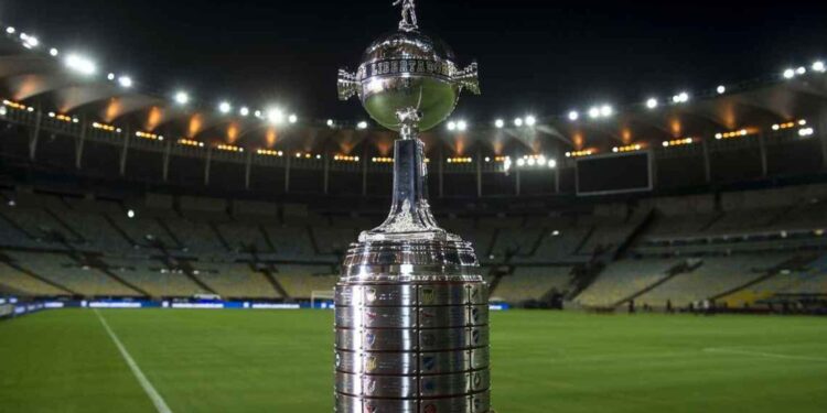 Conmebol aciona Cruzeiro por polêmica na Libertadores