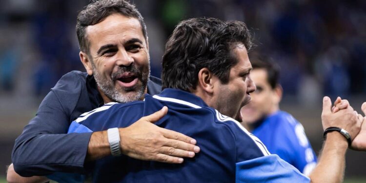 Cruzeiro recebe melhor notícia possível sobre chegada de reforços ao elenco