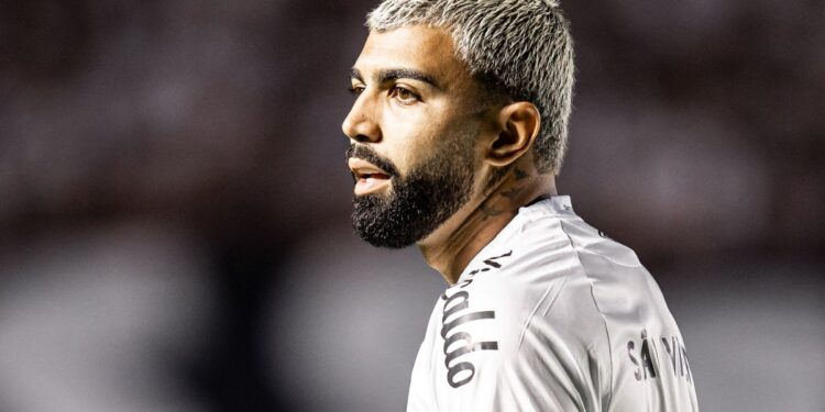 Santos dá resposta rápida e confirma retorno de Gabigol ao Cruzeiro