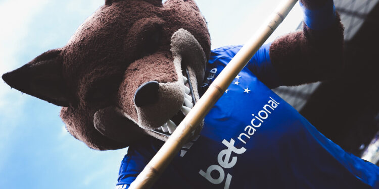 Por que o mascote do Cruzeiro é a raposa?