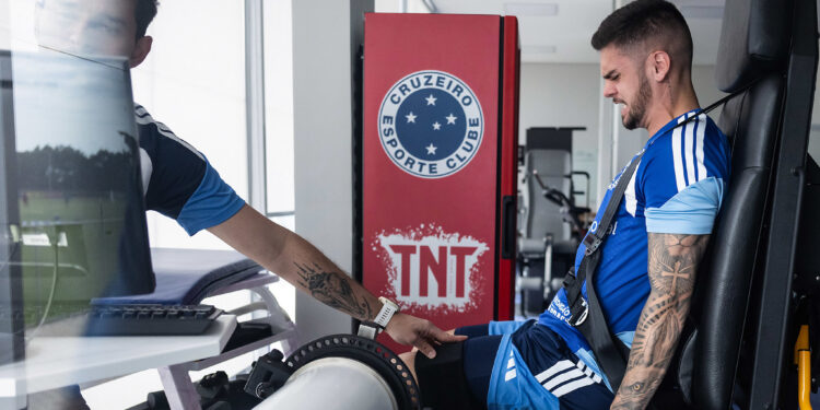 Gabriel Pec pode atuar em 8 posições diferentes no Cruzeiro
